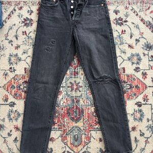 Levi's Black Straight Leg distressed Jeans W24 L28